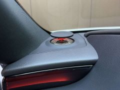 Lexus ES 200 Excellence Edition - ფოტო 14