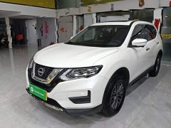 Nissan Qashqai Honor 2.0L FWD Premium - photo 1