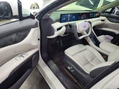 IM Motors Zhiji LS6 Max Standard Edition - photo 15