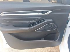 Geely Emgrand 4th Generation Champion Edition 1.5L CVT Luxury - фото 7