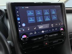 Toyota Vellfire Crown Hybrid 2.5L Executive Premier Edition - фото 4