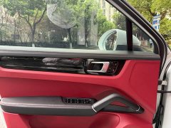 Porsche Cayenne Coupe 3.0T - photo 14