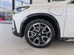 BMW iX1 xDrive30L X - ფოტო 3