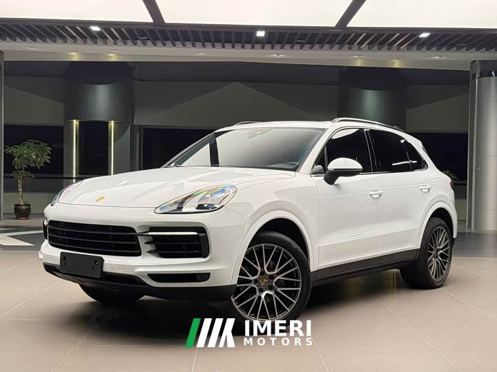 Porsche Cayenne 3.0T Platinum Edition - car from China