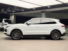 Porsche Cayenne 3.0T Platinum Edition - photo 3