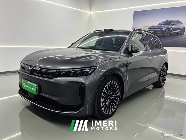 Voyah Lantu FREE AWD Qiankun Edition - автомобиль из Китая