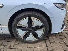 Voyah Lantu Zhaoguang Four-Wheel Drive Flagship - фото 6