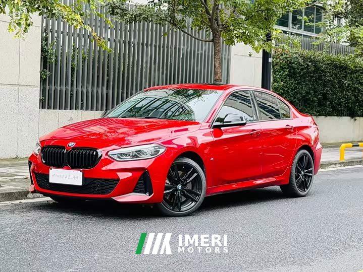BMW 1 Series 125i M Sport Night Edition - автомобиль из Китая