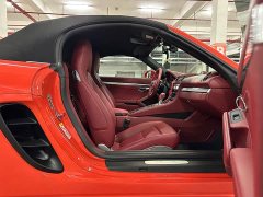 Porsche 718 Boxster 2.0T - фото 12