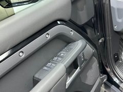 Land Rover Defender 110 3.0T P400 X-Dynamic HSE - ფოტო 10