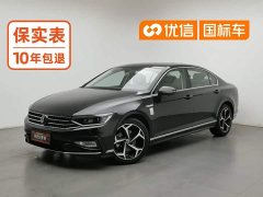Volkswagen Magotan 2 Million Units Commemorative Edition 330TSI DSG Luxury - photo 1
