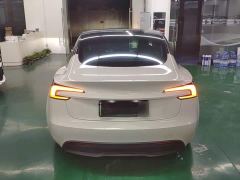 Tesla Model 3 Rear-Wheel Drive - photo 5
