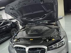 BMW i3 eDrive 35 L - ფოტო 19