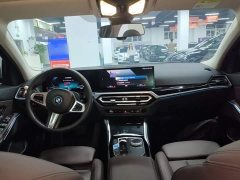 BMW i3 eDrive 35 L - ფოტო 9
