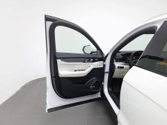 Lynk & Co 09 2.0T Ultra Six-Seater - фото 8