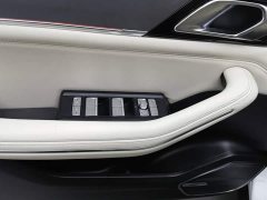 Lynk & Co 09 2.0T Ultra Six-Seater - фото 9