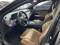 Mercedes-Benz E-Class Facelift E 300 L Fashion - фото 7