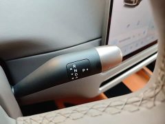 Li Auto i8 Standard Edition - фото 13