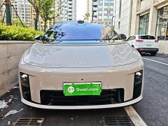 Li Auto i8 Standard Edition - фото 2