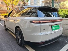 Li Auto i8 Standard Edition - фото 4
