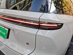 Li Auto i8 Standard Edition - фото 7