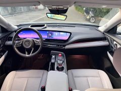 Buick E5 Premium Standard Range Edition - ფოტო 18