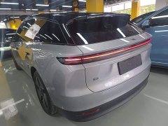 Li Auto i6 Two-Wheel Drive Standard - ფოტო 4