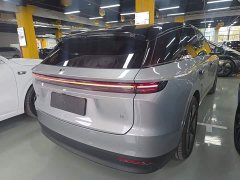 Li Auto i6 Two-Wheel Drive Standard - ფოტო 6