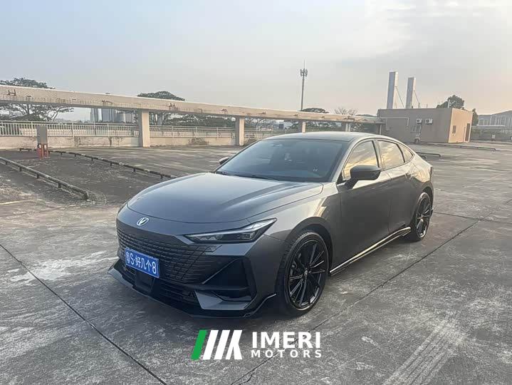 Changan UNI-V 1.5T Sport Edition