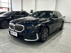 BMW 5 Series 530Li Premier Luxury Package - фото 1