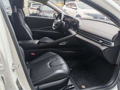 Hyundai Elantra 1.5L CVT Luxury - photo 18