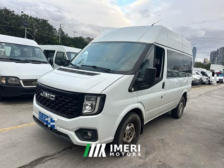 JMC 2.0T Manual Multi-purpose Passenger Vehicle Short Wheelbase Mid-high Roof 6-seater