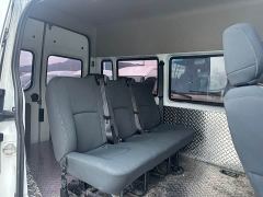JMC 2.0T Manual Multi-purpose Passenger Vehicle Short Wheelbase Mid-high Roof 6-seater - ფოტო 7