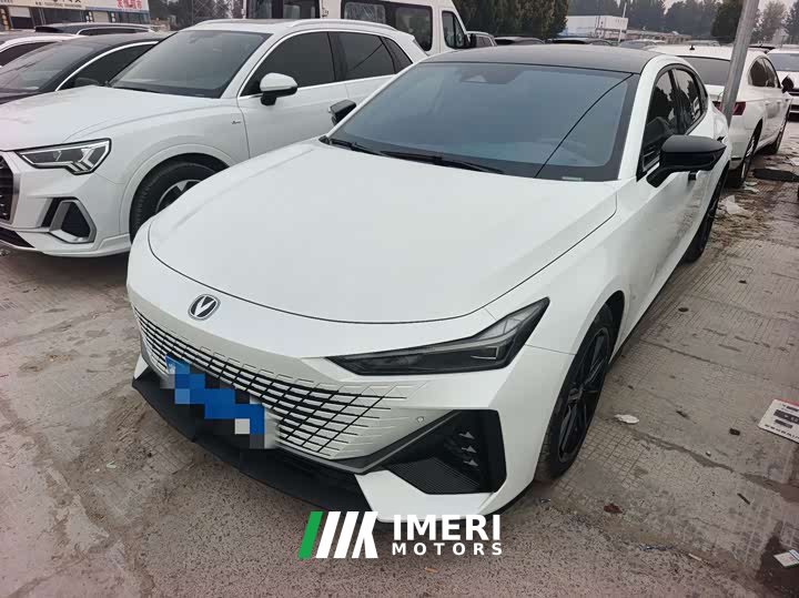 Changan UNI-V 1.5T Premium Edition - ავტომობილი ჩინეთიდან