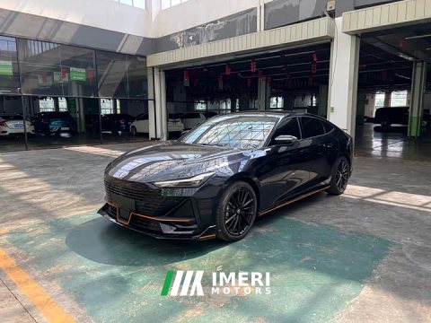 2023 Changan UNI-V 1.5T Sport Edition - автомобиль из Китая