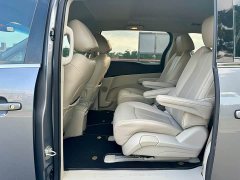 Buick GL8 Land Official Business Class 652T Comfort Edition - фото 12