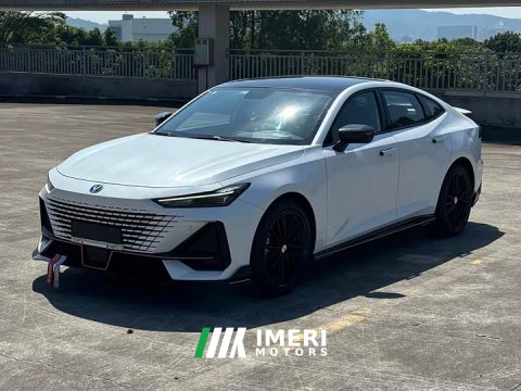 2022 Changan UNI-V 1.5T Sport Edition - car from China