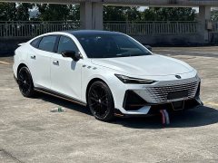 Changan UNI-V 1.5T Sport Edition - ფოტო 3