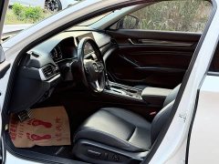 Honda Accord 260TURBO Phantom Night Premium Edition - photo 7