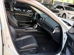Honda Accord 260TURBO Phantom Night Premium Edition - photo 9