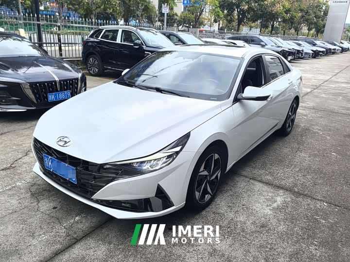 Hyundai Elantra 240TGDi DCT TOP Flagship