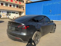 Tesla Model Y Rear-Wheel Drive - фото 5