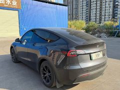 Tesla Model Y Rear-Wheel Drive - фото 6