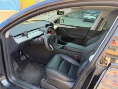 Tesla Model Y Rear-Wheel Drive - фото 8