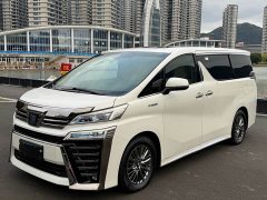 Toyota Vellfire Crown Hybrid 2.5L HV Premium Edition - фото 1