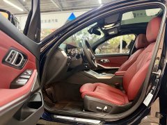 BMW 3 Series 325i M Sport Night Edition Package - ფოტო 7
