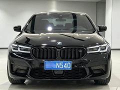 BMW 5 Series 530Li Luxury M Sport Package - ფოტო 2