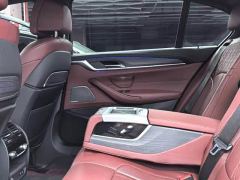 BMW 5 Series 530Li Luxury M Sport Package - ფოტო 5