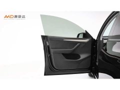 Tesla Model Y Standard Range RWD - ფოტო 10