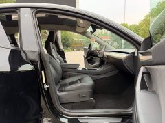 Tesla Model Y Standard Range RWD - ფოტო 12